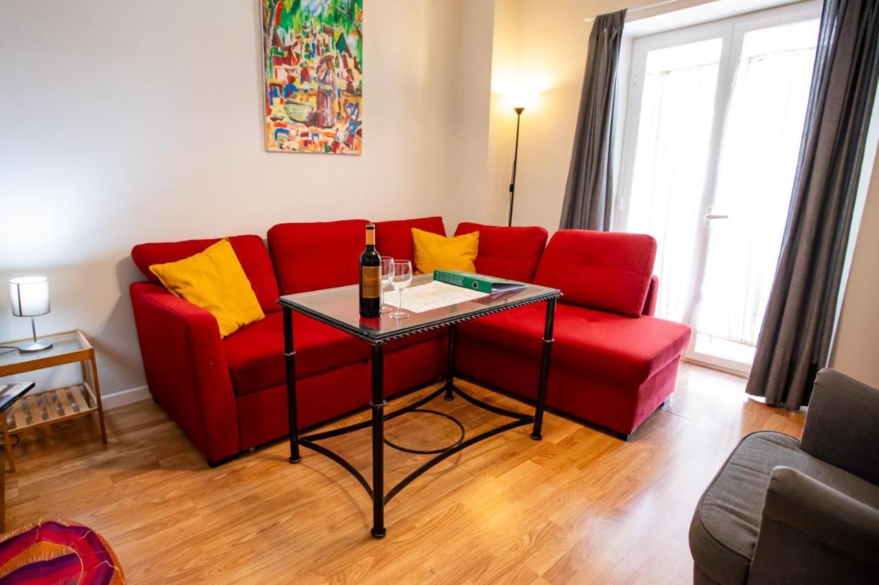 Apartamentos Dona Concha セビリア エクステリア 写真